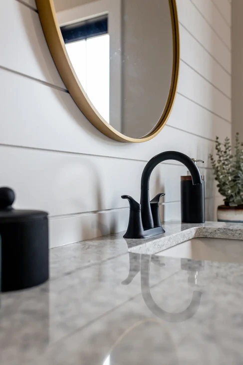 Internet_20251120_183937_42