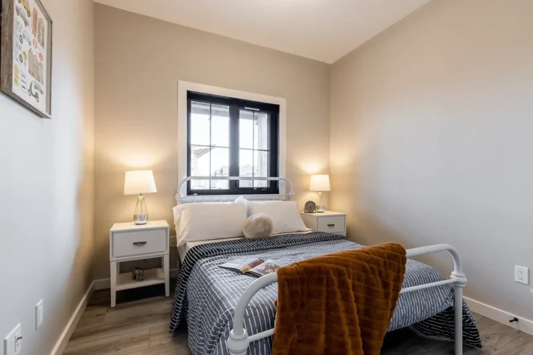 Internet_20251120_183937_64