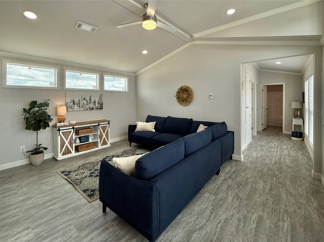 SnapInsta.to_501020371_18390818254184287_1707619772646094016_n