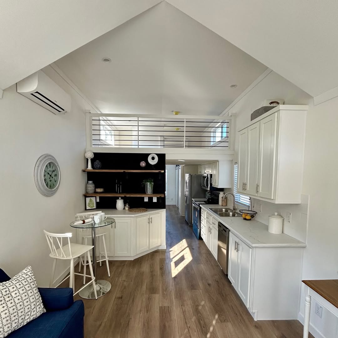 SnapInsta.to_580593044_18408693880186984_8840253451393903589_n