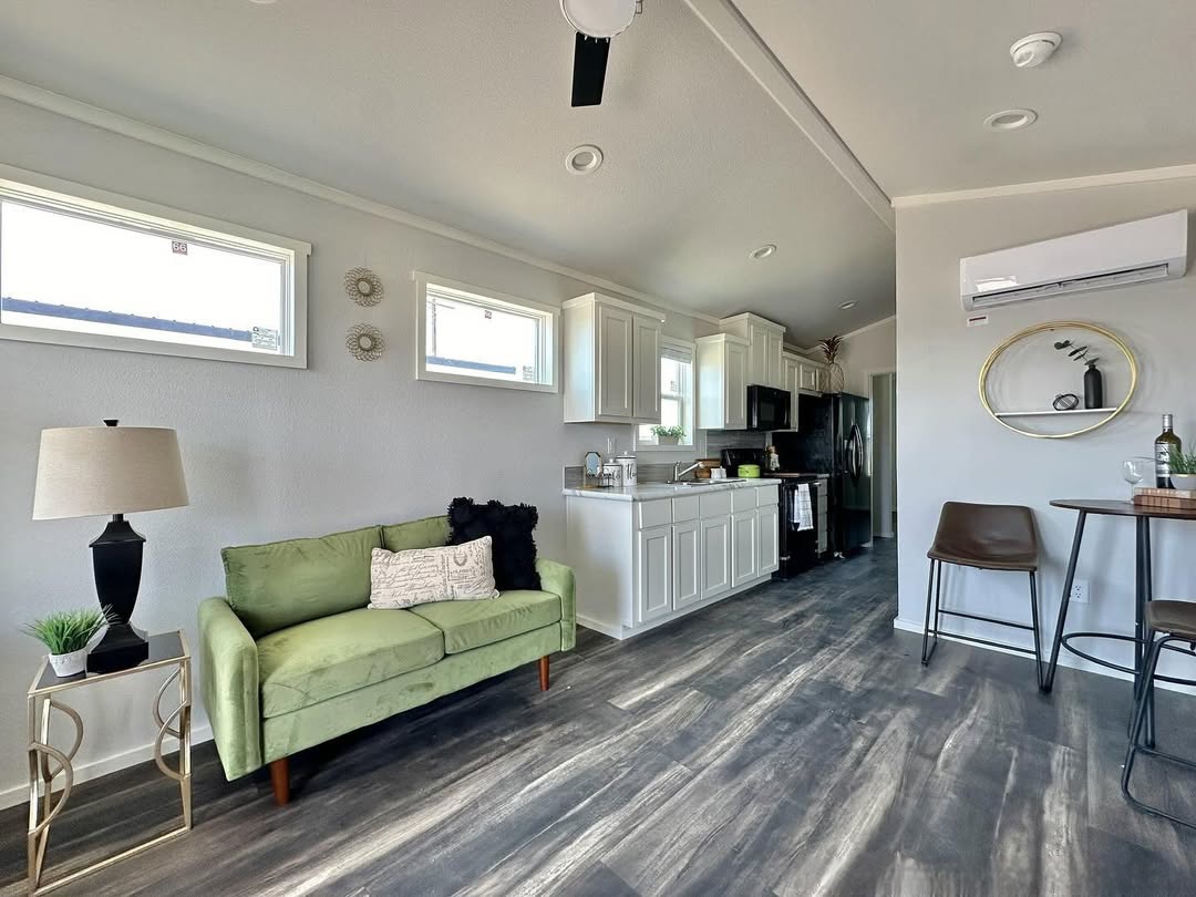 SnapInsta.to_450396908_992065555728362_8990624985574856571_n