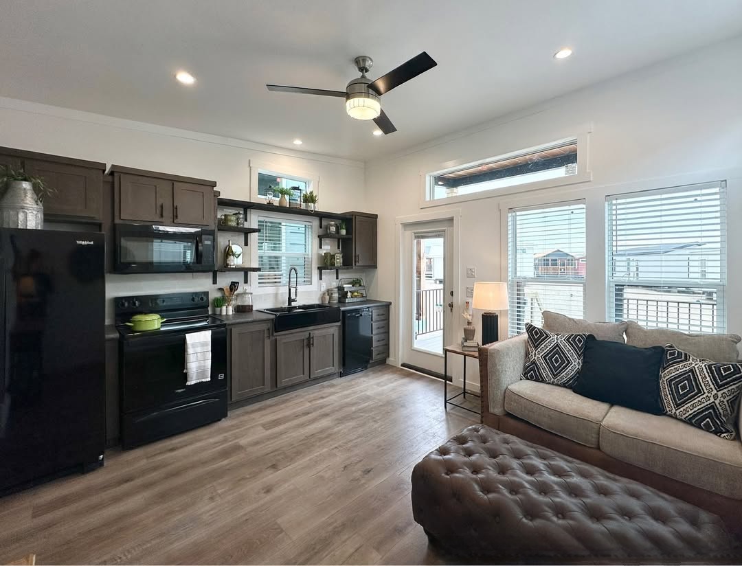 SnapInsta.to_495075466_18387657037184287_9115659837627345917_n