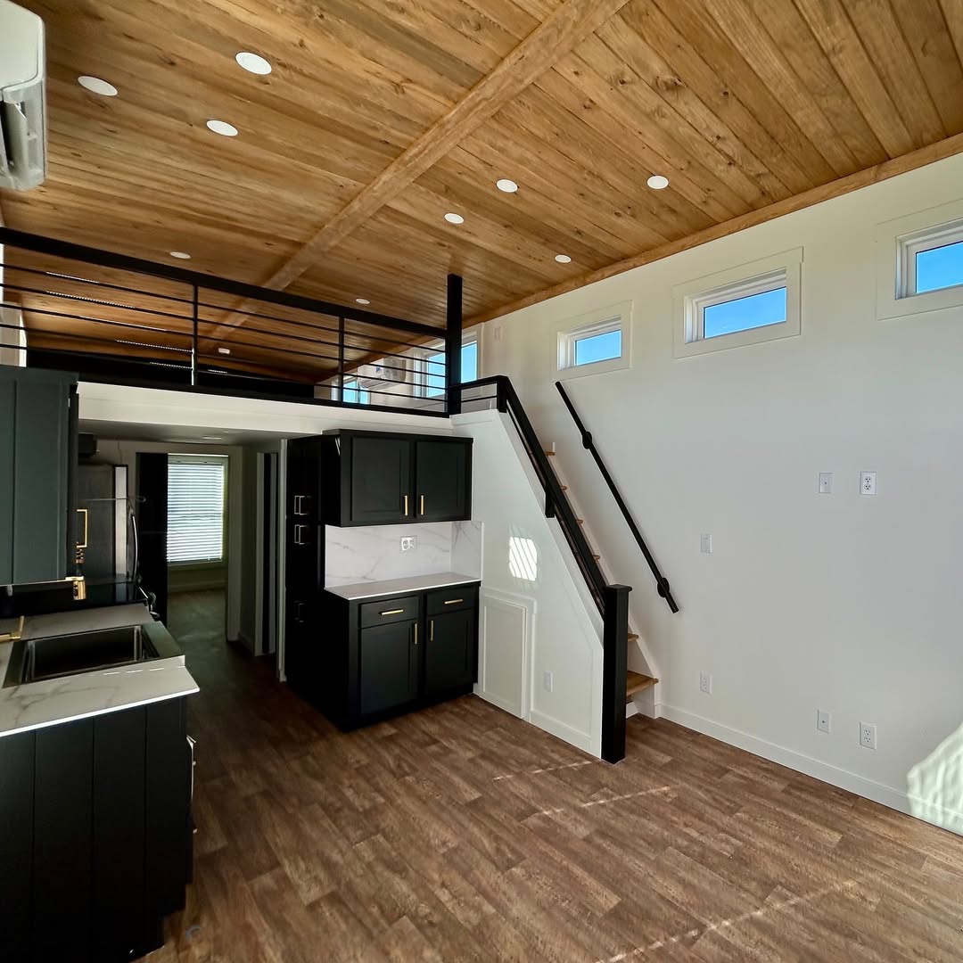 SnapInsta.to_599003810_18412665076186984_6654340689335043738_n