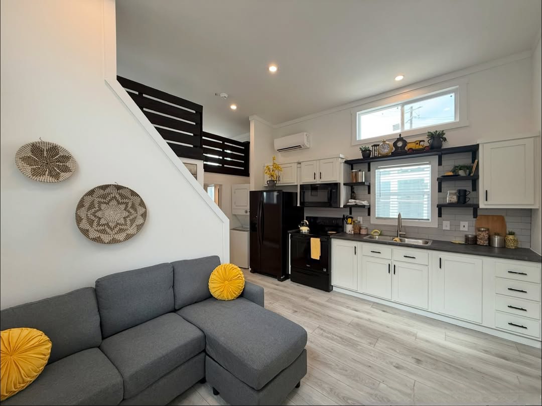 SnapInsta.to_619833779_18423243325184287_5604397977350451837_n