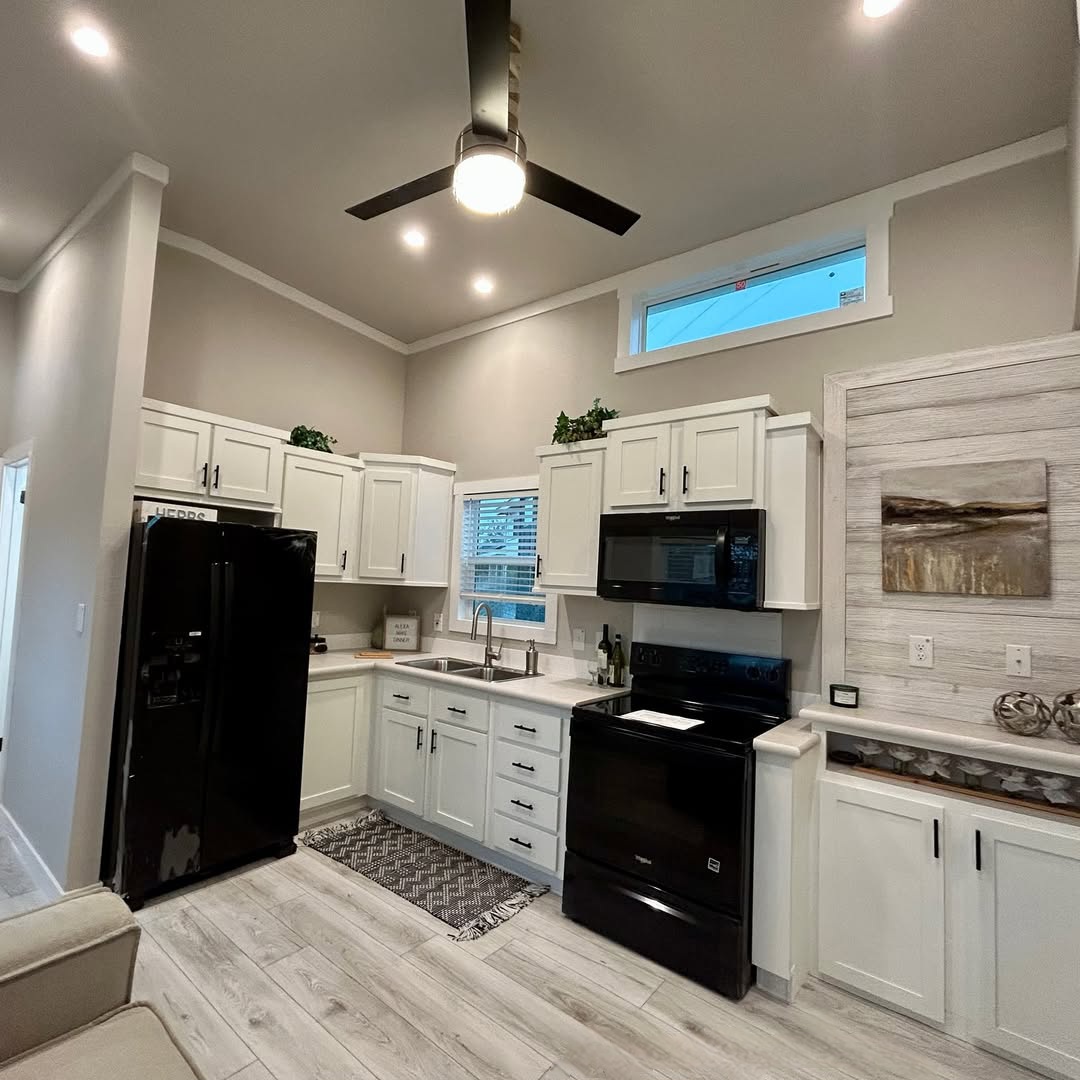 SnapInsta.to_588952743_18410046901186984_4731192985998667683_n